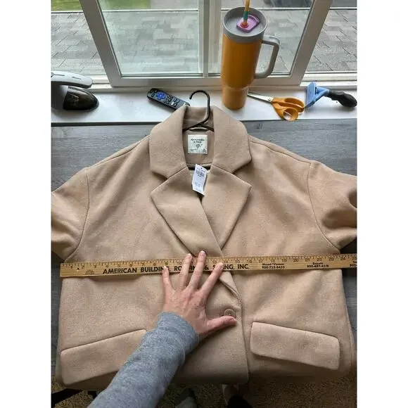 NWT Abercrombie & Fitch Tan Wool Double Breasted Coat Med - Picture 6 of 7